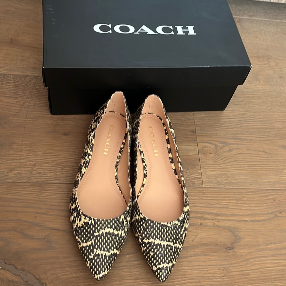 Coach brand new flat shoes 7.5